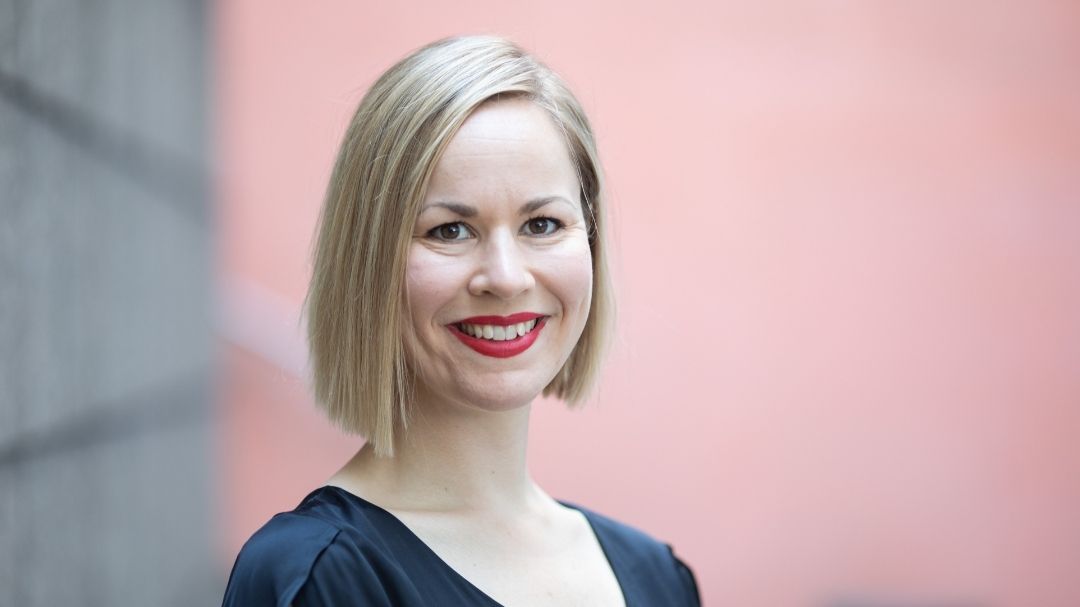 Sosiaali- ja terveysministeri Hanna Sarkkinen
